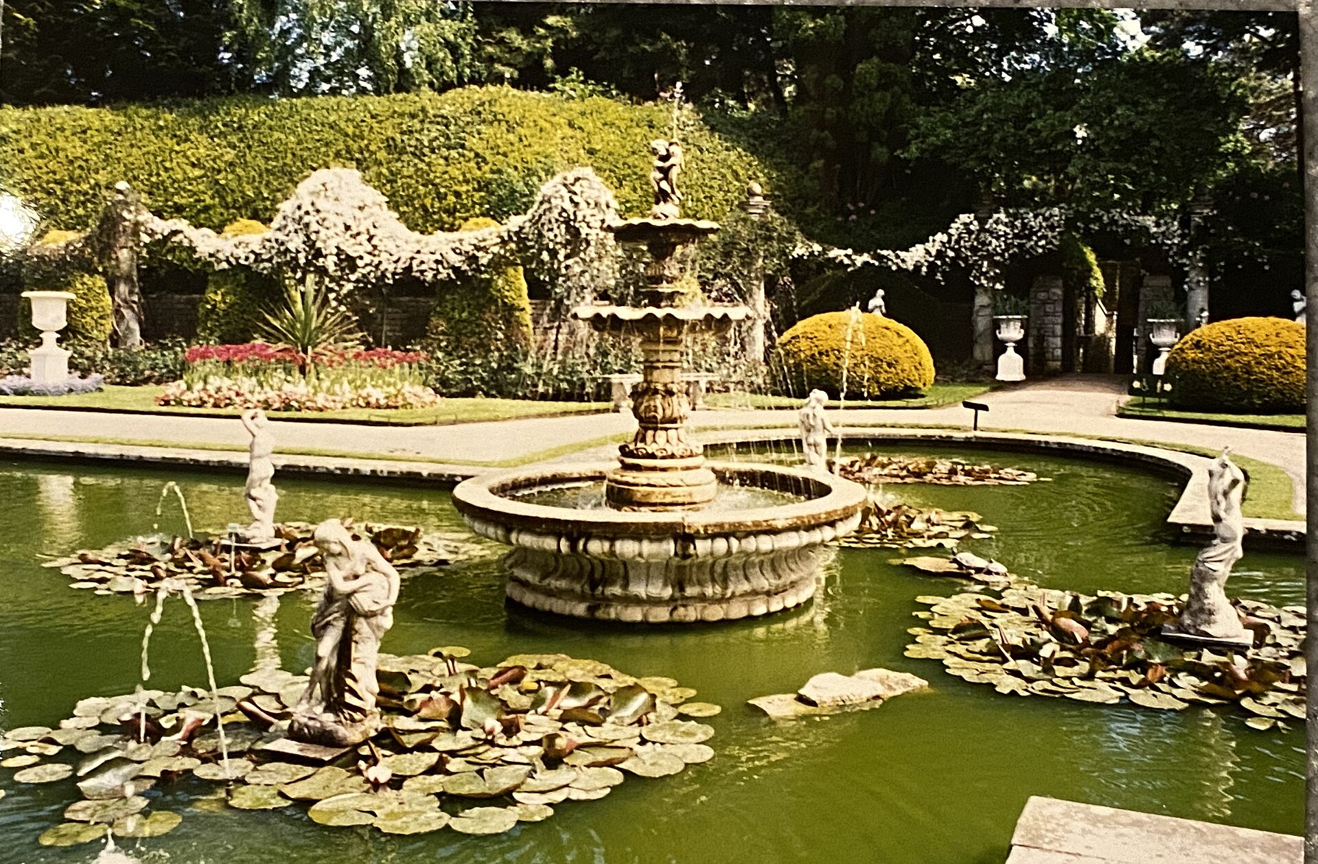 The Italian garden at Compton Acres
